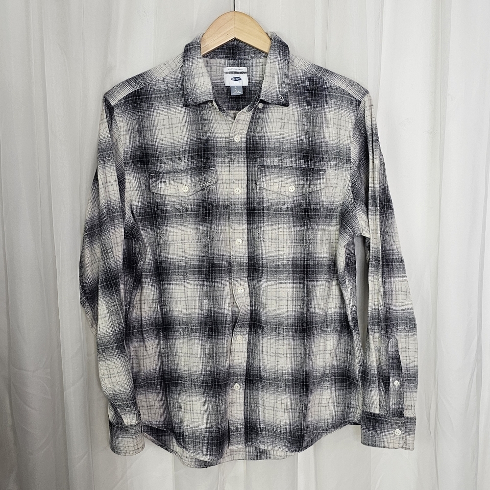 Old Navy Men's Slim Fit Monochrome Plaid Flannel Shirt Large